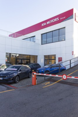 concessionario kia027.jpg