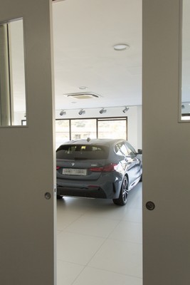concessionario kia123.jpg